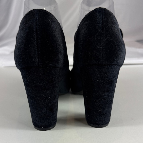 Christian Siriano for Payless Suede Mary Jane Pumps - Picture 4 of 8